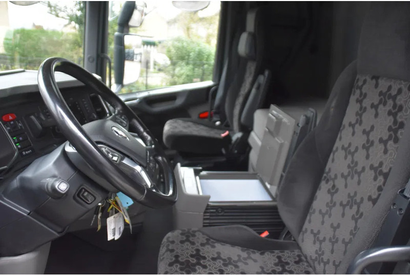 Scania S500 NGS 6x2*4 - HOOKLIFT - RETARDER - 477 TKM - PARK. AIRCO - WHEELBASE: 475 CM - PTO - EXCELLENT CONDITION - - Крюковой мультилифт: фото 4 Scania S500 NGS 6x2*4 - HOOKLIFT - RETARDER - 477 TKM - PARK. AIRCO - WHEELBASE: 475 CM - PTO - EXCELLENT CONDITION - - Крюковой мультилифт: фото 4