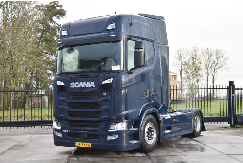 Scania S450 NGS 4x2NB - FULL AIR - 651 TKM - RETARDER - PARK. AIRCO - NAVI - 2 x FUEL TANKS - LED - - Тягач: фото 2 Scania S450 NGS 4x2NB - FULL AIR - 651 TKM - RETARDER - PARK. AIRCO - NAVI - 2 x FUEL TANKS - LED - - Тягач: фото 2