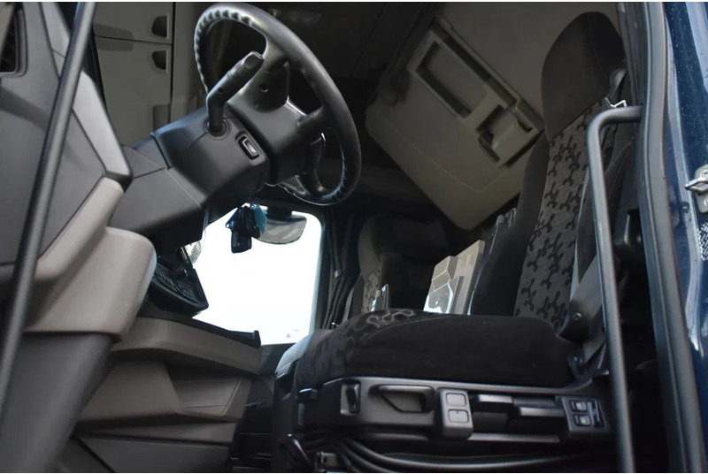 Scania S450 NGS 4x2NB - FULL AIR - 651 TKM - RETARDER - PARK. AIRCO - NAVI - 2 x FUEL TANKS - LED - - Тягач: фото 4 Scania S450 NGS 4x2NB - FULL AIR - 651 TKM - RETARDER - PARK. AIRCO - NAVI - 2 x FUEL TANKS - LED - - Тягач: фото 4