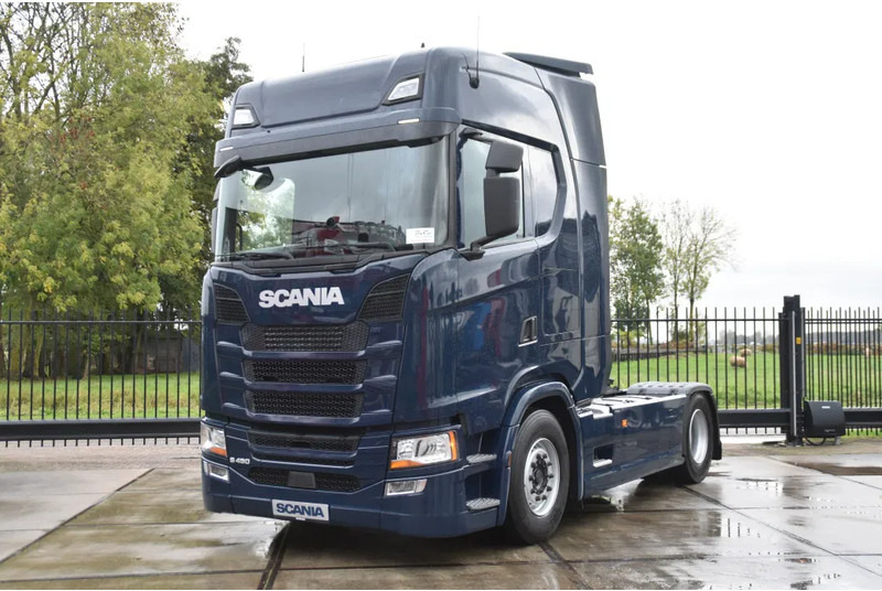Scania S450 NGS 4x2NB - FULL AIR - 724 TKM - RETARDER - PARK. AIRCO - 2 x FUEL TANKS - TOP CONDITION - - Тягач: фото 1 Scania S450 NGS 4x2NB - FULL AIR - 724 TKM - RETARDER - PARK. AIRCO - 2 x FUEL TANKS - TOP CONDITION - - Тягач: фото 1