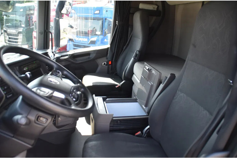 Scania S450 NGS 4x2NB - FULL AIR - 757 TKM - RETARDER - PARK. AIRCO - 2 x FUEL TANKS - TOP CONDITION - - Тягач: фото 5 Scania S450 NGS 4x2NB - FULL AIR - 757 TKM - RETARDER - PARK. AIRCO - 2 x FUEL TANKS - TOP CONDITION - - Тягач: фото 5