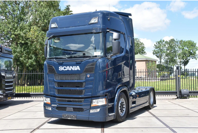 Scania S450 NGS 4x2NB - FULL AIR - 847 TKM - RETARDER - PARK. AIRCO - 2 x FUEL TANKS - TOP CONDITION - - Тягач: фото 2 Scania S450 NGS 4x2NB - FULL AIR - 847 TKM - RETARDER - PARK. AIRCO - 2 x FUEL TANKS - TOP CONDITION - - Тягач: фото 2