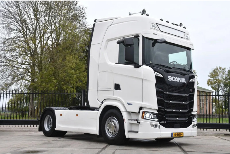 Scania S460 NGS 4x2NB - ONLY 104 TKM - FULL AIR - PARK. AIRCO - LEATHER SEATS - 2 x FUEL TANKS - LED LIGHTS - EXCELLENT CONDITION - - Тягач: фото 1 Scania S460 NGS 4x2NB - ONLY 104 TKM - FULL AIR - PARK. AIRCO - LEATHER SEATS - 2 x FUEL TANKS - LED LIGHTS - EXCELLENT CONDITION - - Тягач: фото 1