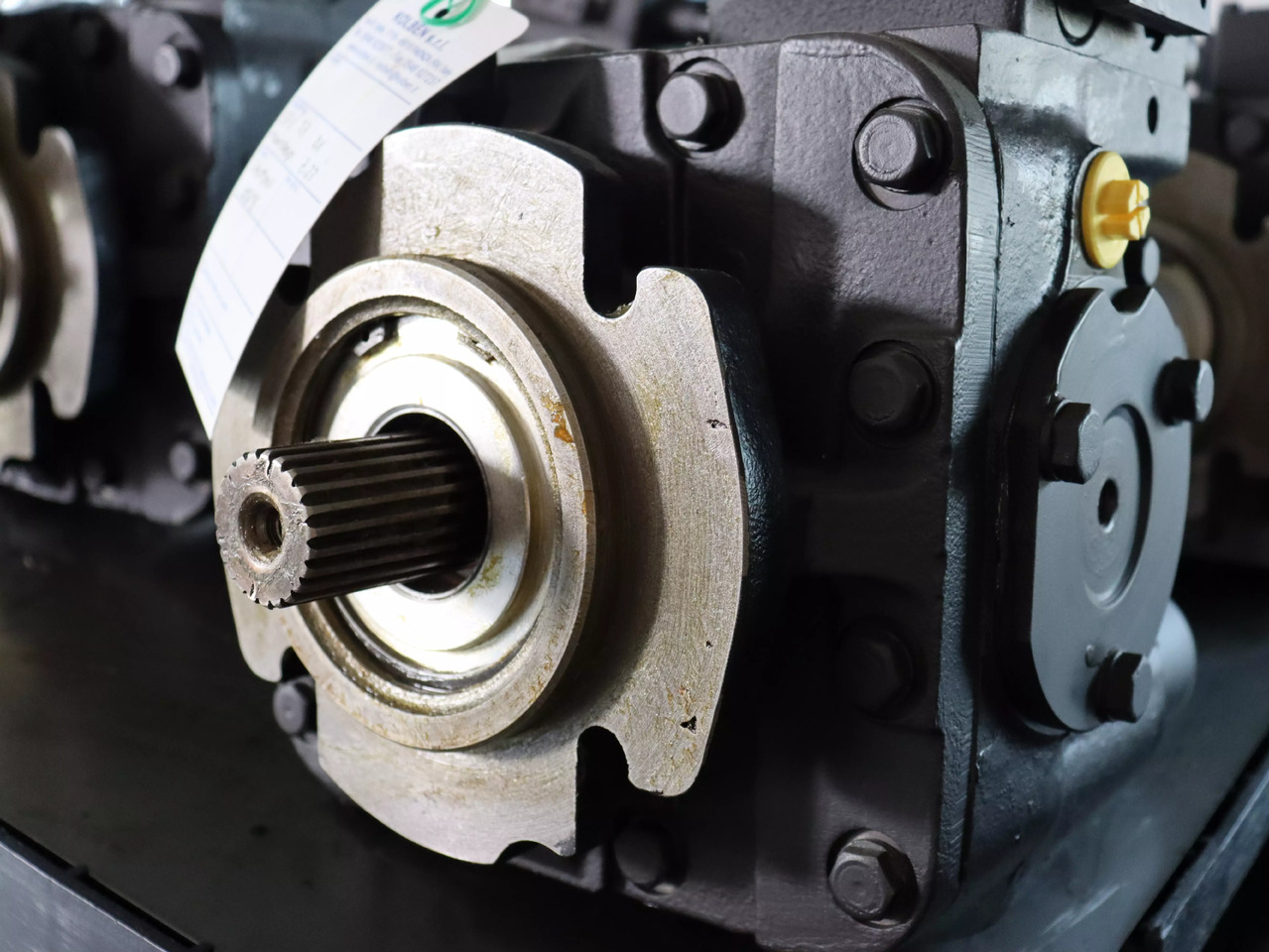 DANFOSS / SAUER SVP 23 - Гидравлический насос для Строительной техники: фото 4 DANFOSS / SAUER SVP 23 - Гидравлический насос для Строительной техники: фото 4