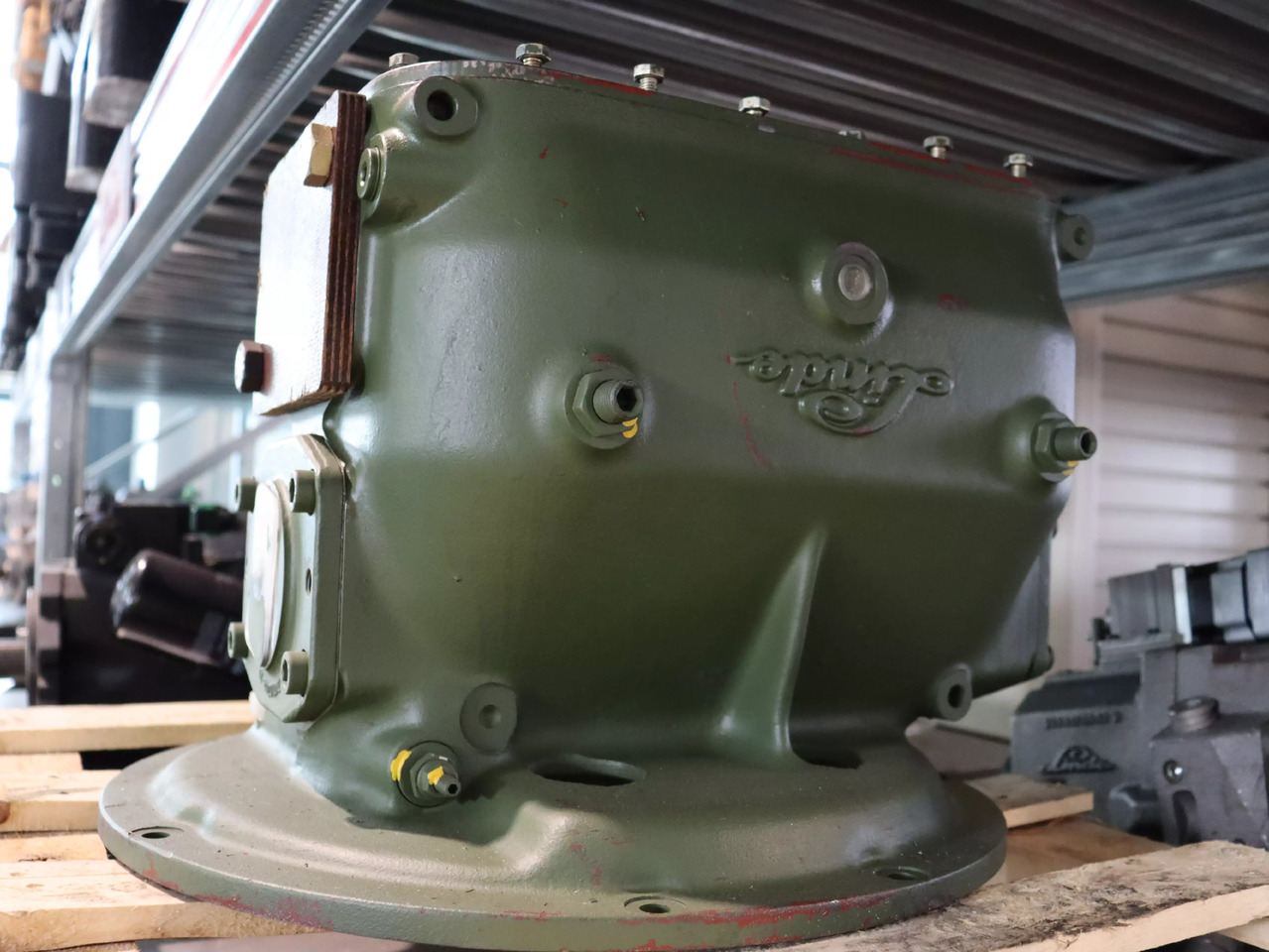 Linde B2PV75 - Гидравлический насос для Погрузочно-разгрузочной техники: фото 2 Linde B2PV75 - Гидравлический насос для Погрузочно-разгрузочной техники: фото 2