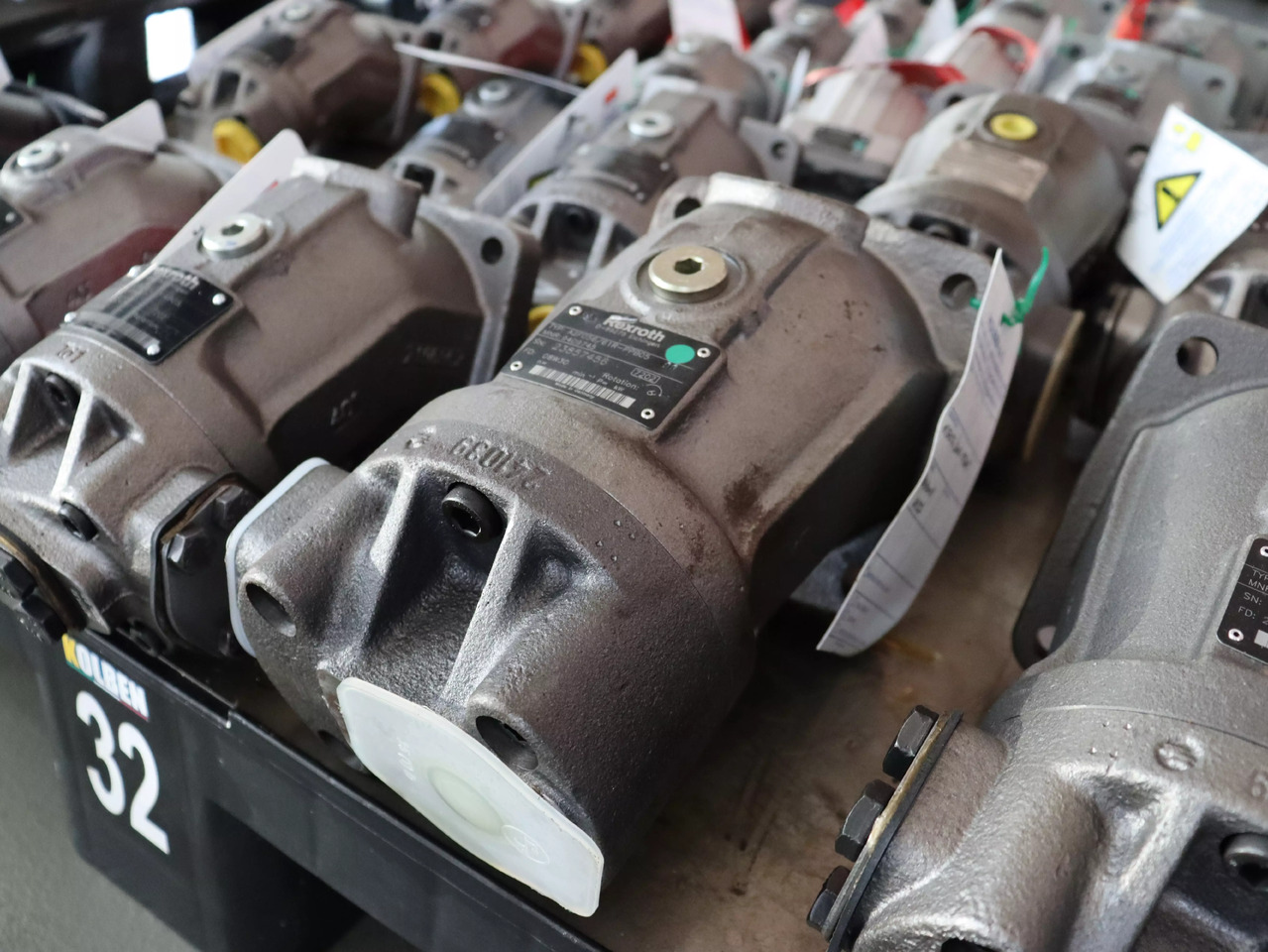 REXROTH A2FO56/61R-PPB05 - Гидравлический насос для Строительной техники: фото 2 REXROTH A2FO56/61R-PPB05 - Гидравлический насос для Строительной техники: фото 2
