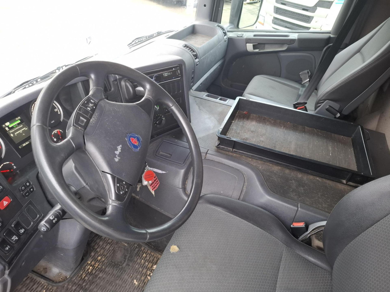 SCANIA P 250 DB4x2MLA - Грузовик-шасси: фото 3 SCANIA P 250 DB4x2MLA - Грузовик-шасси: фото 3