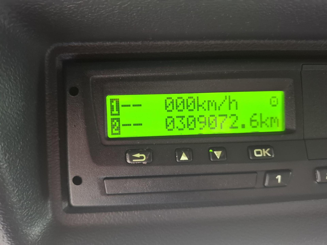 SCANIA P 250 DB4x2MLA - Грузовик-шасси: фото 5 SCANIA P 250 DB4x2MLA - Грузовик-шасси: фото 5