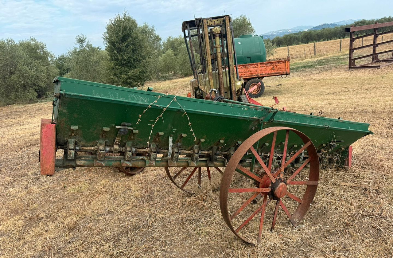 Seminatrice - Посевная техника: фото 4 Seminatrice - Посевная техника: фото 4