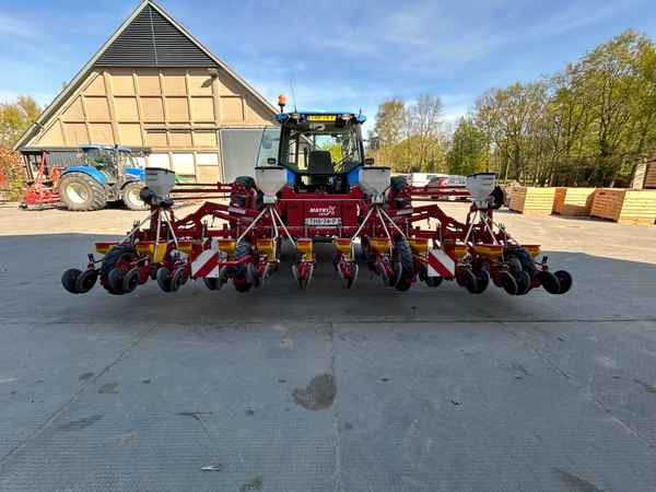 Grimme MATRIX 1200 - Сеялка: фото 1 Grimme MATRIX 1200 - Сеялка: фото 1