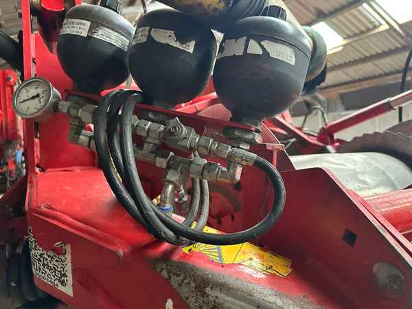 Grimme CS 150 RotaPower - Картофелеуборочный комбайн: фото 3 Grimme CS 150 RotaPower - Картофелеуборочный комбайн: фото 3