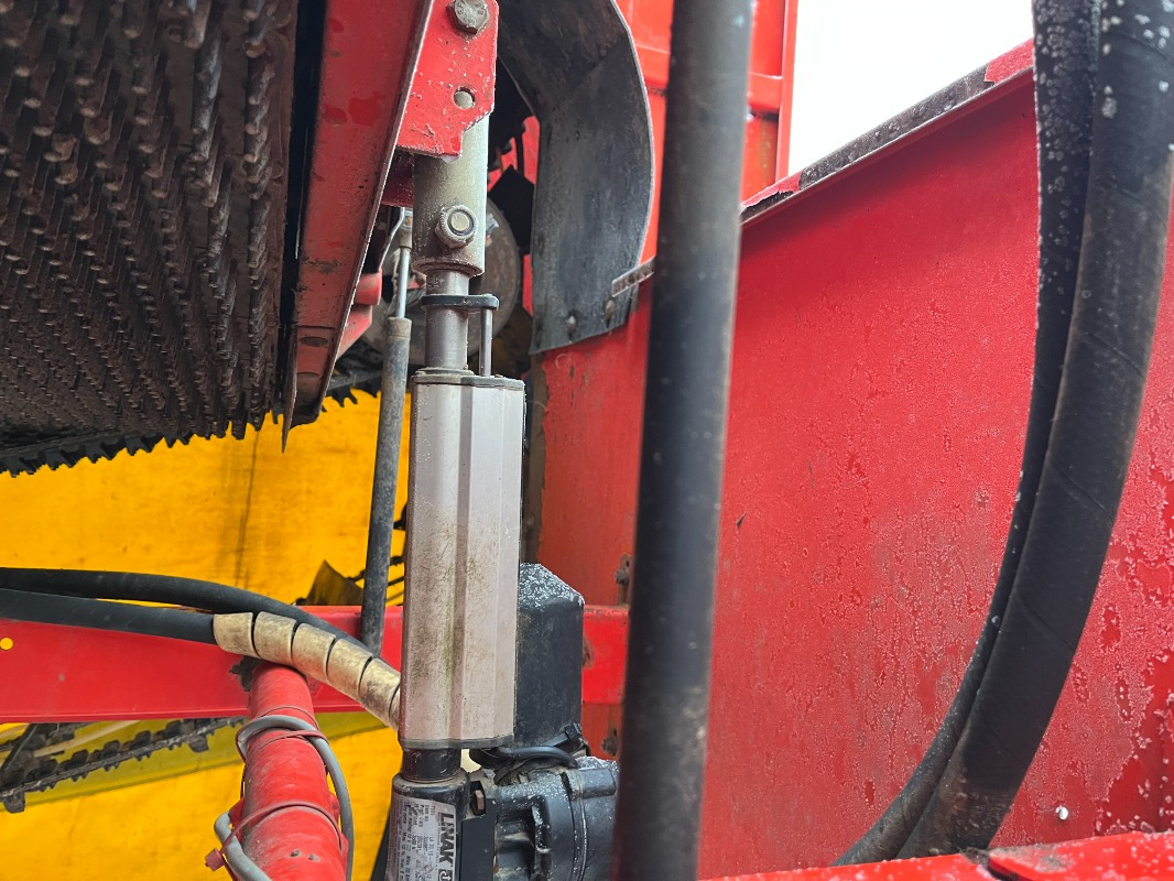 Grimme SE 75-40-UB - Комбайн: фото 5 Grimme SE 75-40-UB - Комбайн: фото 5