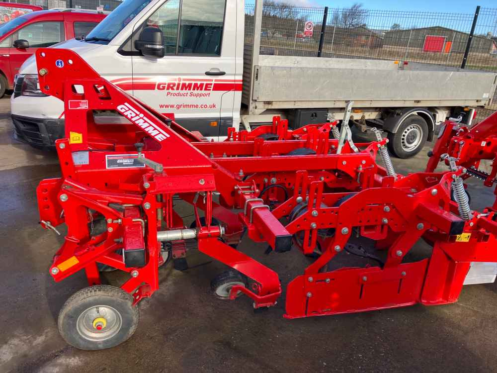 Grimme Grimme GH2, Weeder, Row Re-Former - Комбайн: фото 2 Grimme Grimme GH2, Weeder, Row Re-Former - Комбайн: фото 2
