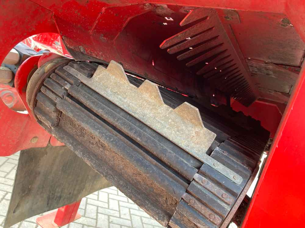 Grimme Grimme HT 210 2 Row Front Mounted Self-Propelled Topper - Комбайн: фото 5 Grimme Grimme HT 210 2 Row Front Mounted Self-Propelled Topper - Комбайн: фото 5
