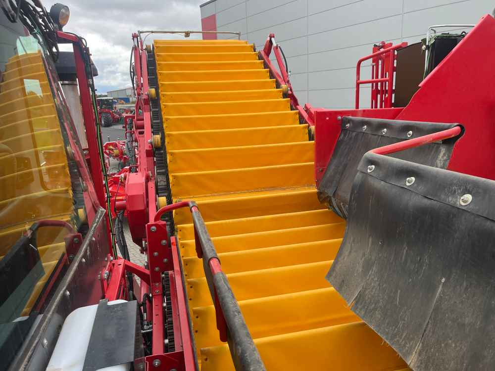 Grimme VARITRON 220 PLATINUM TT - Комбайн: фото 3 Grimme VARITRON 220 PLATINUM TT - Комбайн: фото 3