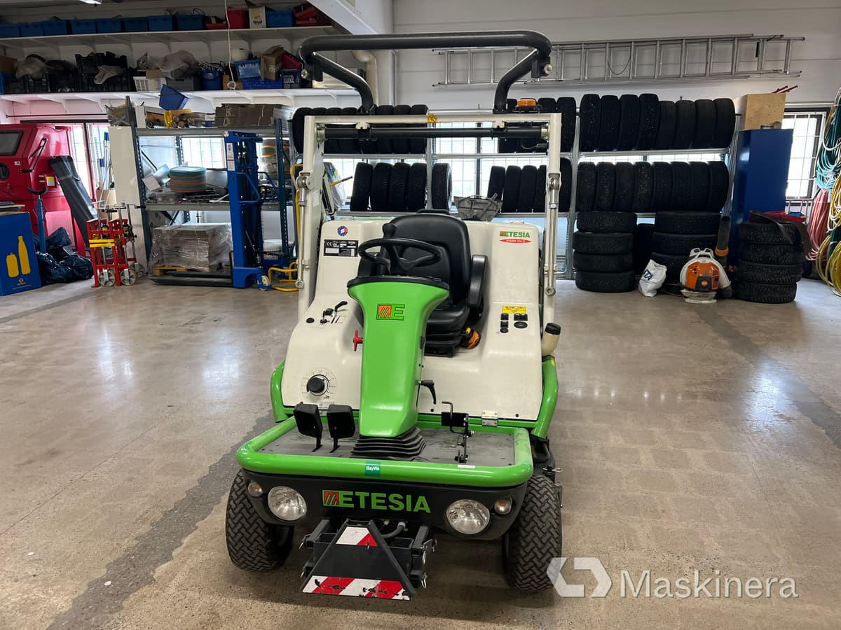 Åkgräsklippare Etesia H124D - Газонокосилка: фото 2 Åkgräsklippare Etesia H124D - Газонокосилка: фото 2