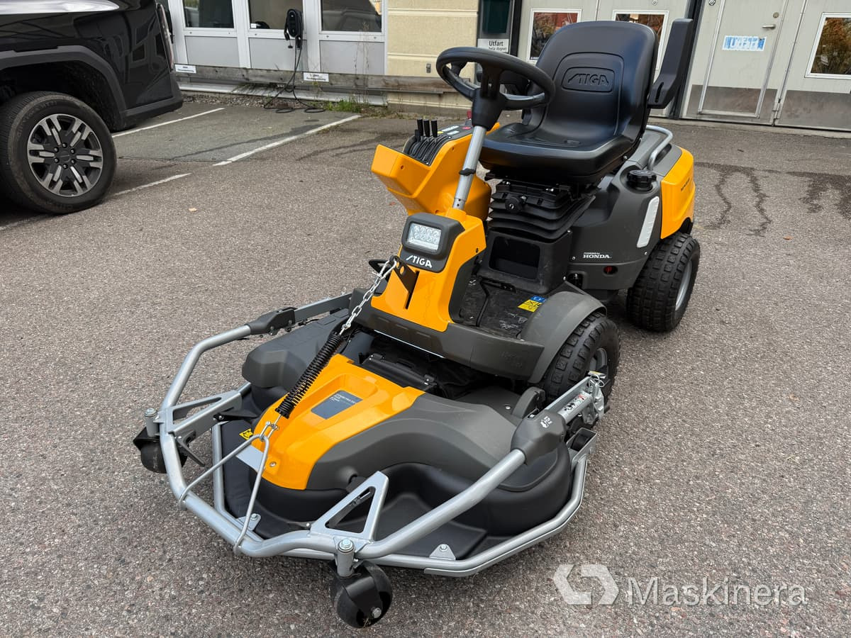 Åkgräsklippare Stiga Park Pro 900 AWX ink Klippaggregat & Snöslunga - Газонокосилка: фото 1 Åkgräsklippare Stiga Park Pro 900 AWX ink Klippaggregat & Snöslunga - Газонокосилка: фото 1