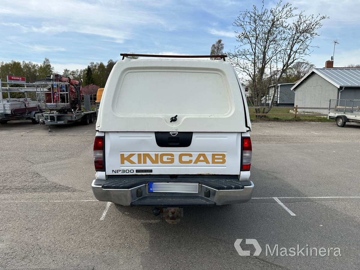 Arbetsbil Nissan NP300 King Cab 2.5 - Цельнометаллический фургон: фото 4 Arbetsbil Nissan NP300 King Cab 2.5 - Цельнометаллический фургон: фото 4