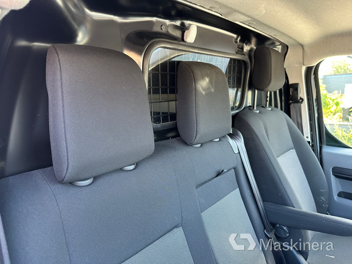 Цельнометаллический фургон Arbetsbil Peugeot e-Expert 75: фото 23