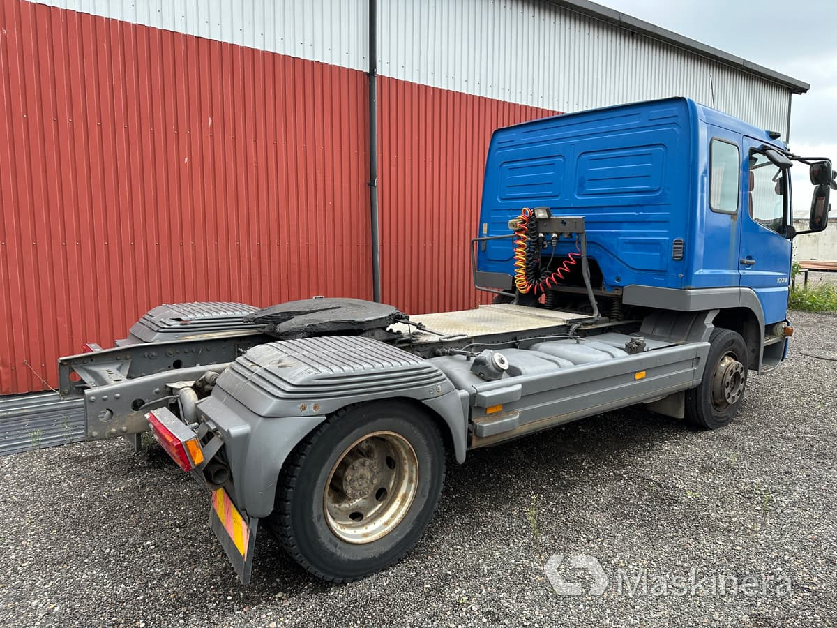 Lastbil Mercedes-Benz Atego 1328 LS 4X - Другая техника: фото 3 Lastbil Mercedes-Benz Atego 1328 LS 4X - Другая техника: фото 3