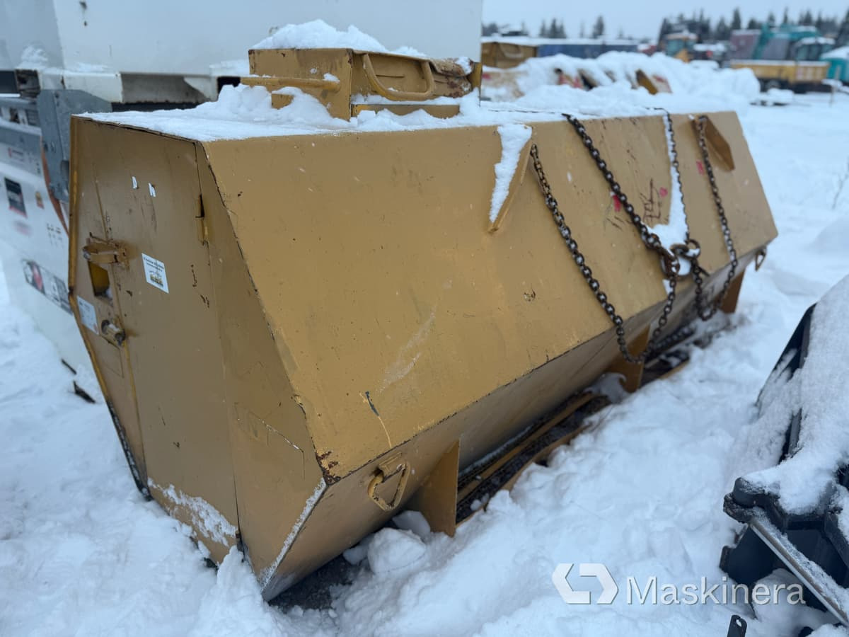 Färmartanken 31 A/Y Bränsletank Färmartanken 3000 liter - Резервуар для хранения: фото 4 Färmartanken 31 A/Y Bränsletank Färmartanken 3000 liter - Резервуар для хранения: фото 4