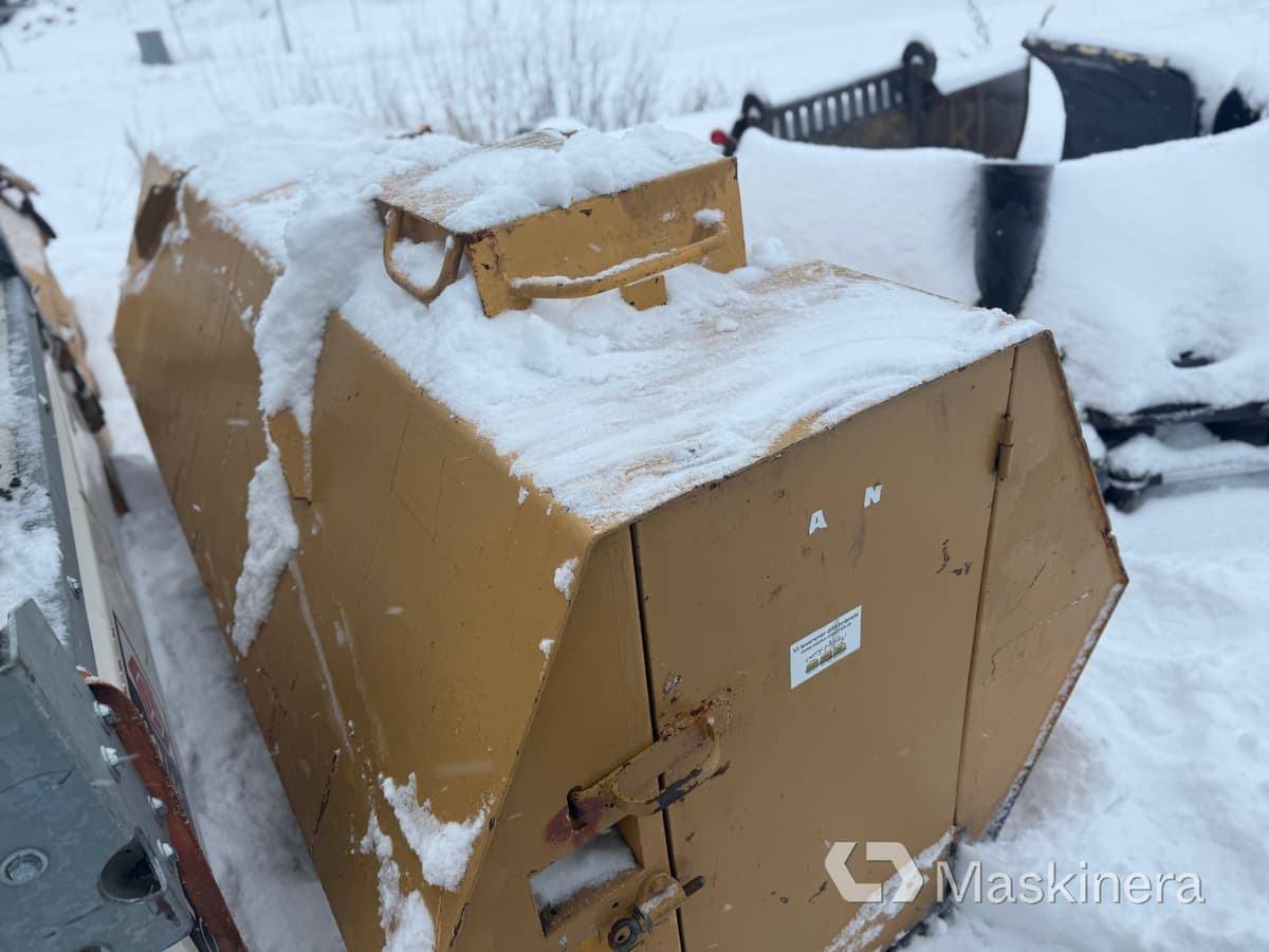 Färmartanken 31 A/Y Bränsletank Färmartanken 3000 liter - Резервуар для хранения: фото 2 Färmartanken 31 A/Y Bränsletank Färmartanken 3000 liter - Резервуар для хранения: фото 2