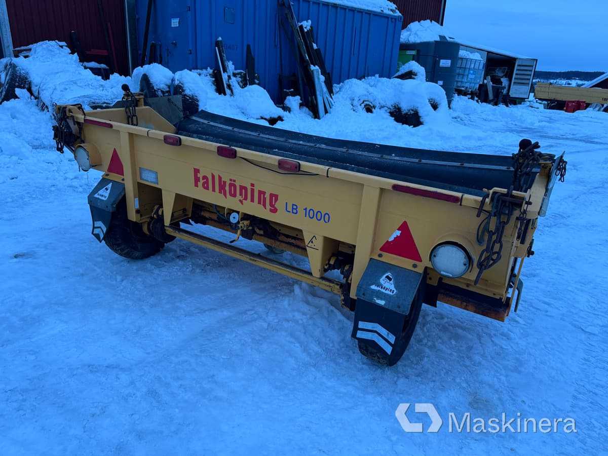 Falköping LB-1000 BL Sandspridare Falköping LB 1000 - Разбрасыватель песка/ Соли: фото 1 Falköping LB-1000 BL Sandspridare Falköping LB 1000 - Разбрасыватель песка/ Соли: фото 1