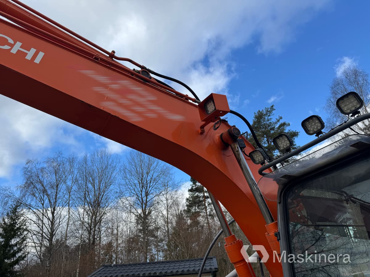 Гусеничный экскаватор Grävmaskin Hitachi ZX130-3: фото 34