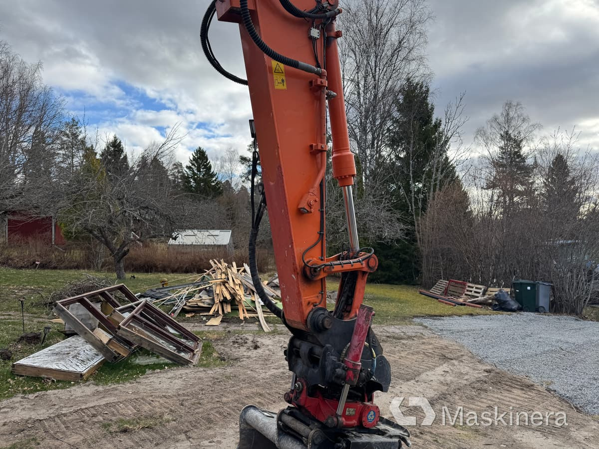 Гусеничный экскаватор Grävmaskin Hitachi ZX130-3: фото 39
