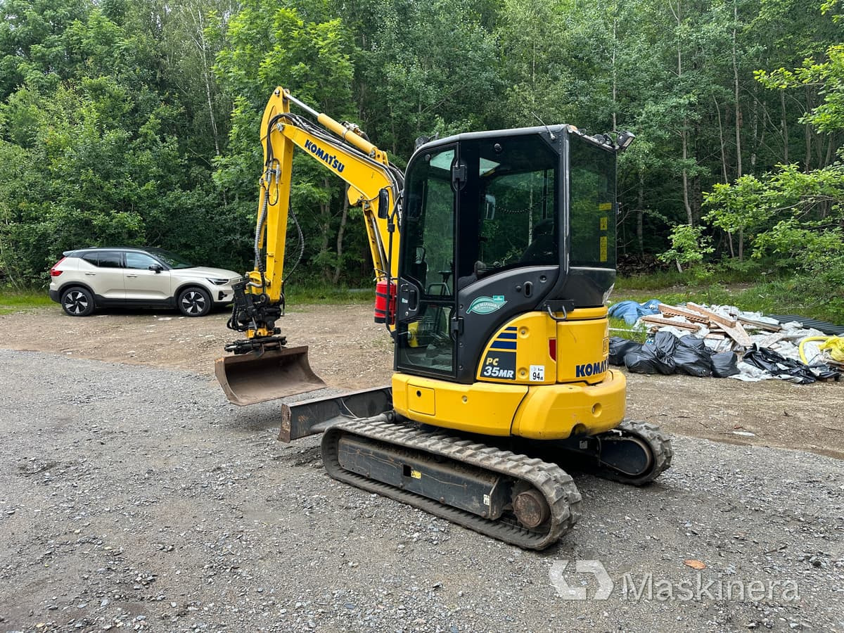 Grävmaskin Komatsu PC35MR-5 - Гусеничный экскаватор: фото 3 Grävmaskin Komatsu PC35MR-5 - Гусеничный экскаватор: фото 3