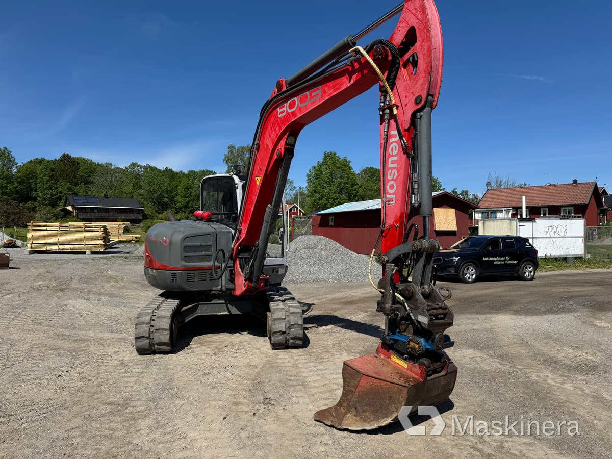 Grävmaskin Neuson 8003 RD - Гусеничный экскаватор: фото 2 Grävmaskin Neuson 8003 RD - Гусеничный экскаватор: фото 2