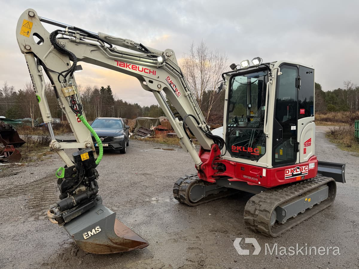 Grävmaskin Takeuchi TB350R med redskap - Гусеничный экскаватор: фото 1 Grävmaskin Takeuchi TB350R med redskap - Гусеничный экскаватор: фото 1