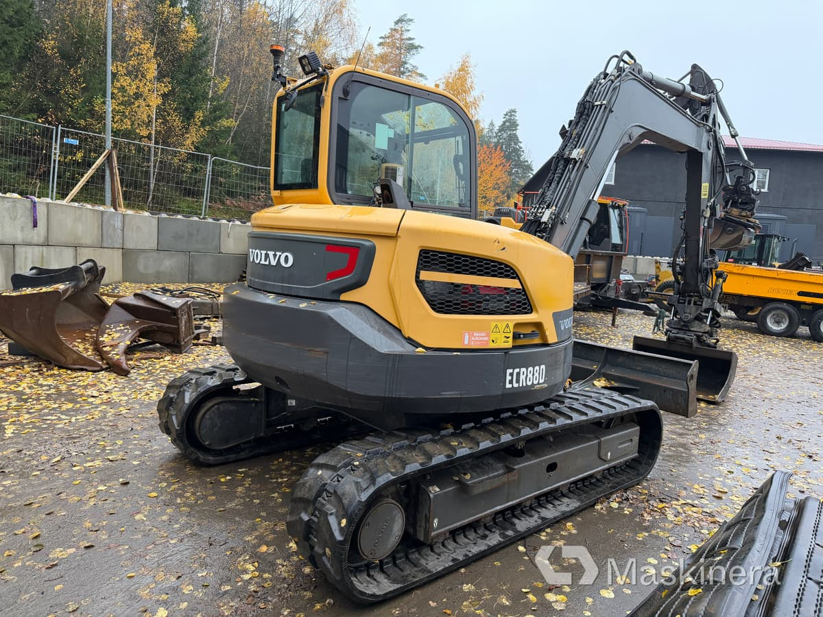 Grävmaskin Volvo ECR88D med tillbehör - Гусеничный экскаватор: фото 4 Grävmaskin Volvo ECR88D med tillbehör - Гусеничный экскаватор: фото 4