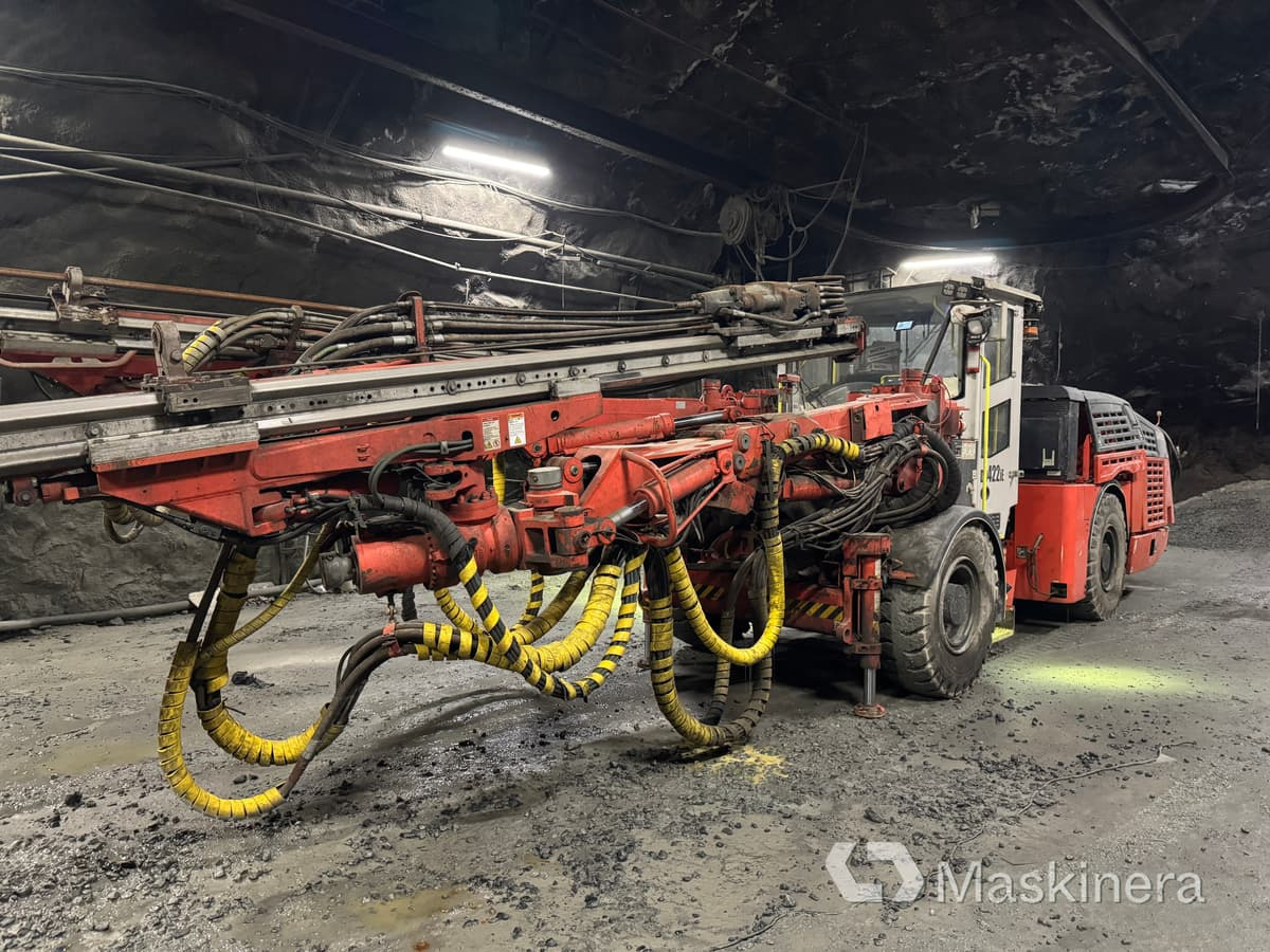 Gruv-borrigg för underjordsbruk Sandvik DD422iE - Буровая машина: фото 1 Gruv-borrigg för underjordsbruk Sandvik DD422iE - Буровая машина: фото 1