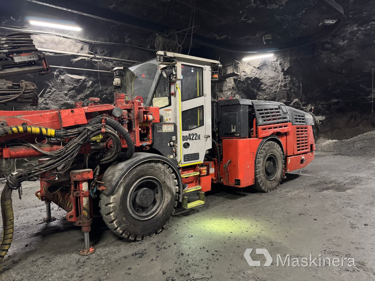 Gruv-borrigg för underjordsbruk Sandvik DD422iE - Буровая машина: фото 2 Gruv-borrigg för underjordsbruk Sandvik DD422iE - Буровая машина: фото 2