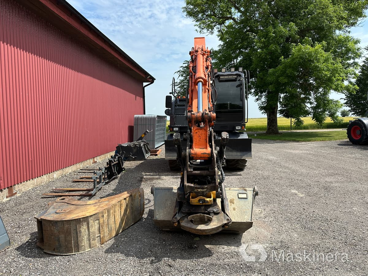 Hjulgrävare Hitachi ZX140W-3 - Гусеничный экскаватор: фото 2 Hjulgrävare Hitachi ZX140W-3 - Гусеничный экскаватор: фото 2