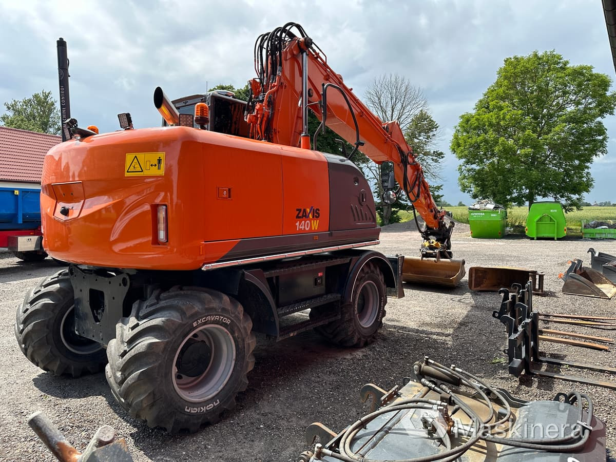 Hjulgrävare Hitachi ZX140W-3 - Гусеничный экскаватор: фото 4 Hjulgrävare Hitachi ZX140W-3 - Гусеничный экскаватор: фото 4