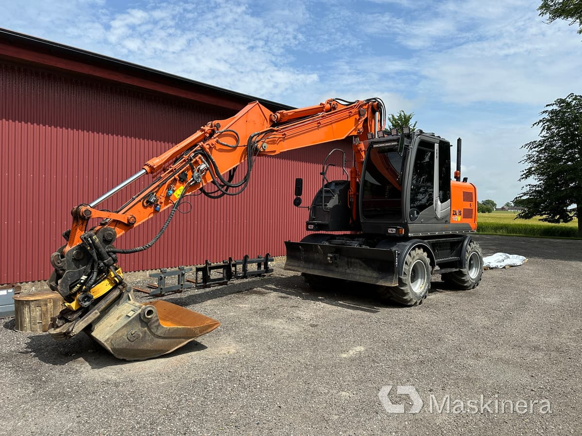 Hjulgrävare Hitachi ZX140W-3 - Гусеничный экскаватор: фото 1 Hjulgrävare Hitachi ZX140W-3 - Гусеничный экскаватор: фото 1