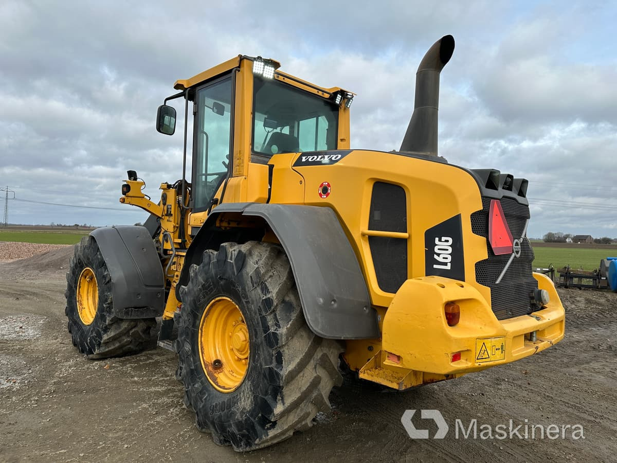 Колёсный погрузчик Hjullastare Volvo L60G [ Copy ]: фото 7