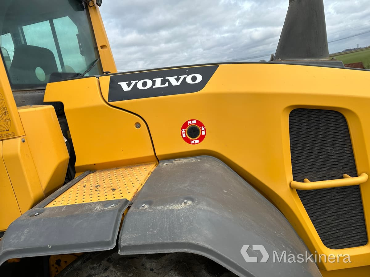 Колёсный погрузчик Hjullastare Volvo L60G [ Copy ]: фото 38