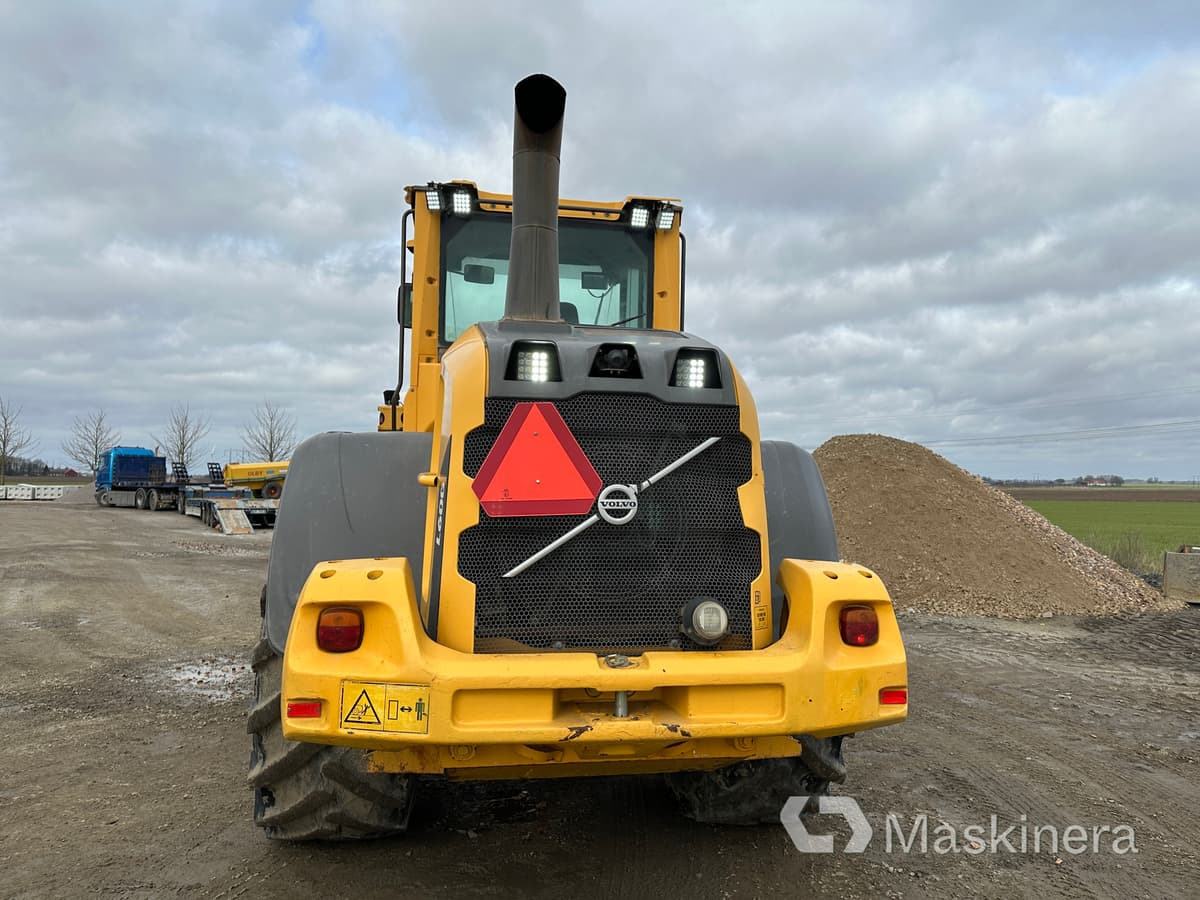 Колёсный погрузчик Hjullastare Volvo L60G [ Copy ]: фото 6