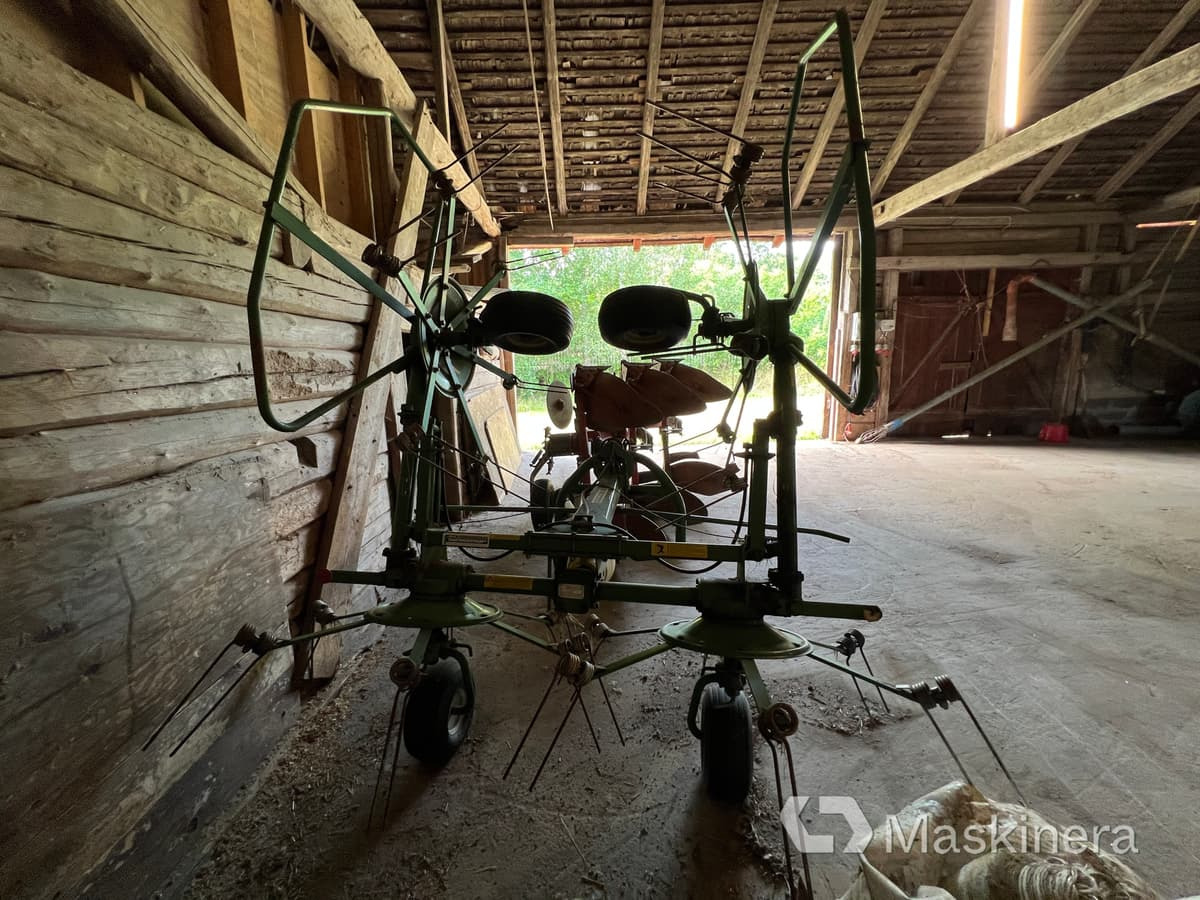 Hövändare Kuhn GF 5000 MH - Сеноворошилка: фото 4 Hövändare Kuhn GF 5000 MH - Сеноворошилка: фото 4
