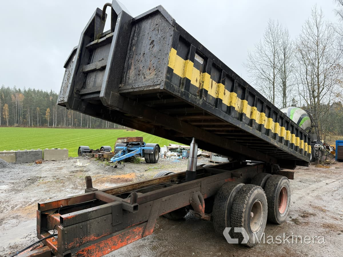 Самосвальный прицеп Hydrauliskt Tippflak ca 9 kubik: фото 1