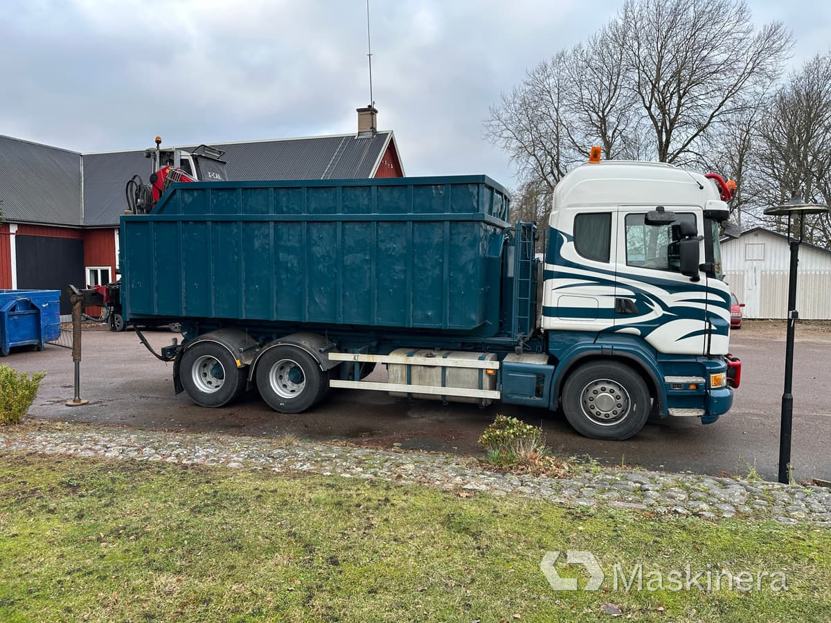 SCANIA R500LB6X4HHA Lastväxlare Scania R500 med FTG V10CX kran - Крюковой мультилифт: фото 4 SCANIA R500LB6X4HHA Lastväxlare Scania R500 med FTG V10CX kran - Крюковой мультилифт: фото 4