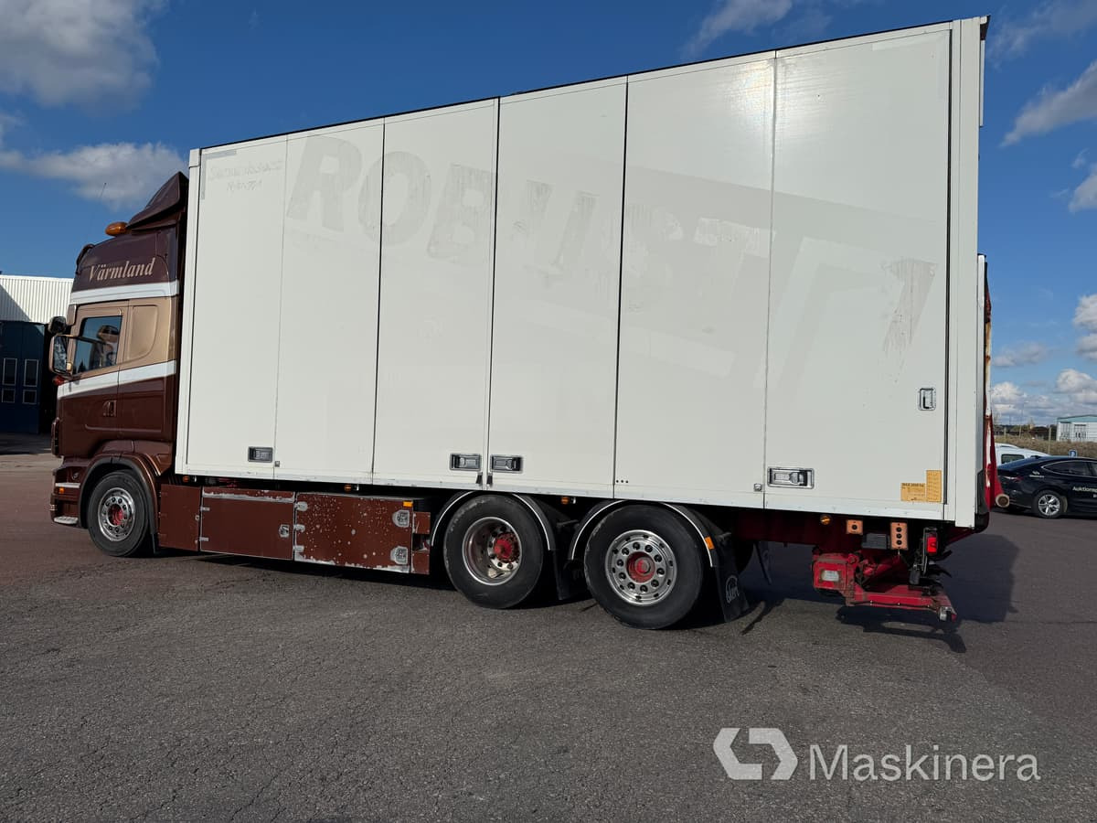 Scania R560 Skåpbil Scania R560 - Грузовик с закрытым кузовом: фото 2 Scania R560 Skåpbil Scania R560 - Грузовик с закрытым кузовом: фото 2