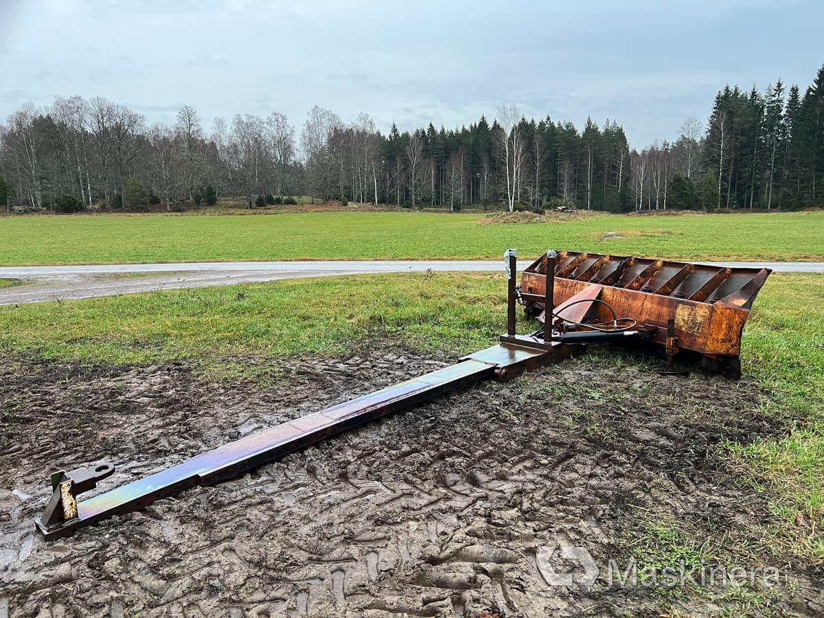 Snöblad med bom, Holms 3,2 m - Отвал для снега: фото 2 Snöblad med bom, Holms 3,2 m - Отвал для снега: фото 2