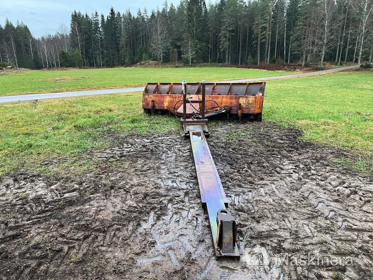 Snöblad med bom, Holms 3,2 m - Отвал для снега: фото 3 Snöblad med bom, Holms 3,2 m - Отвал для снега: фото 3