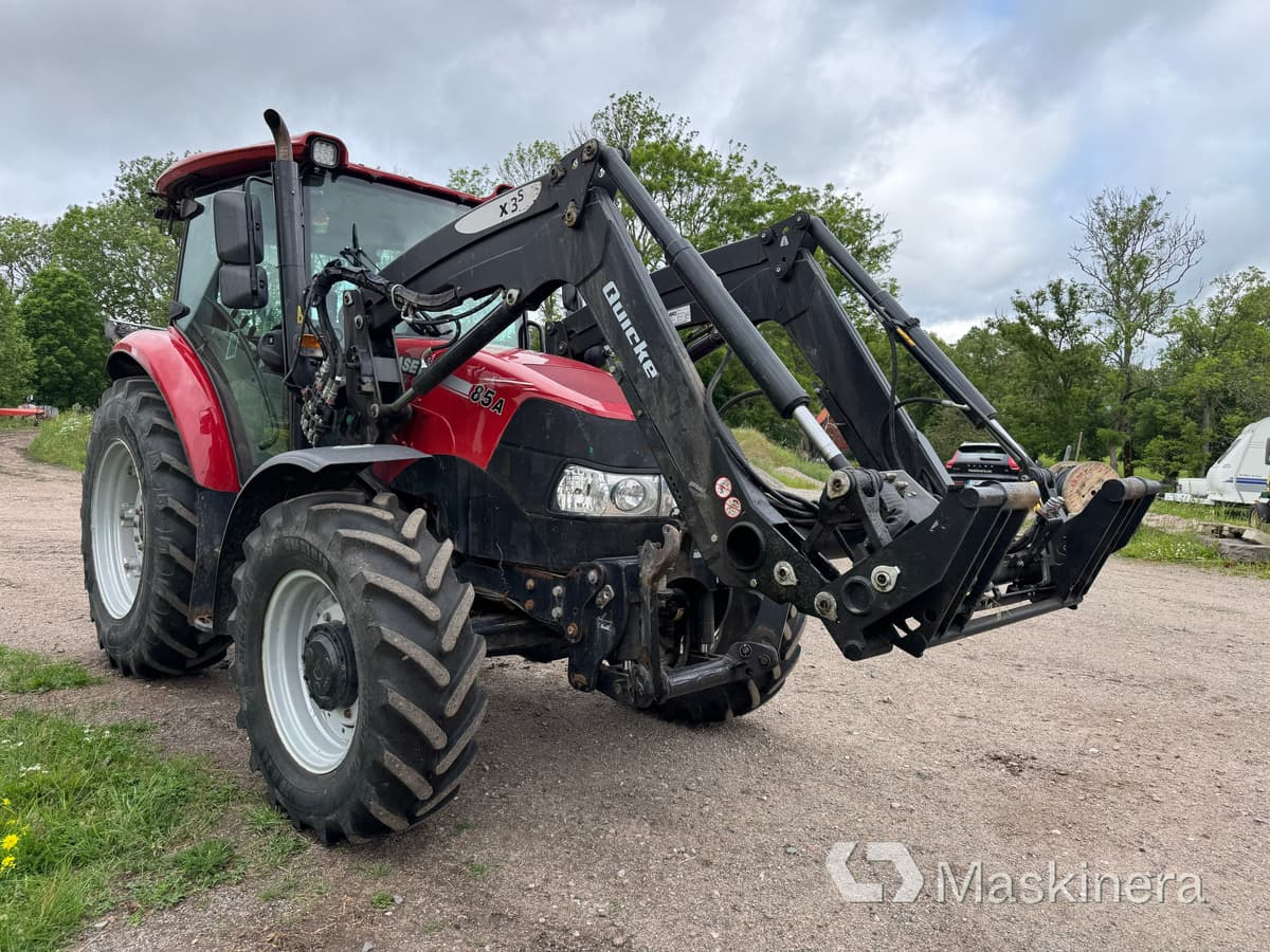 Traktor Case Farmall 85A med lastare - Трактор: фото 4 Traktor Case Farmall 85A med lastare - Трактор: фото 4