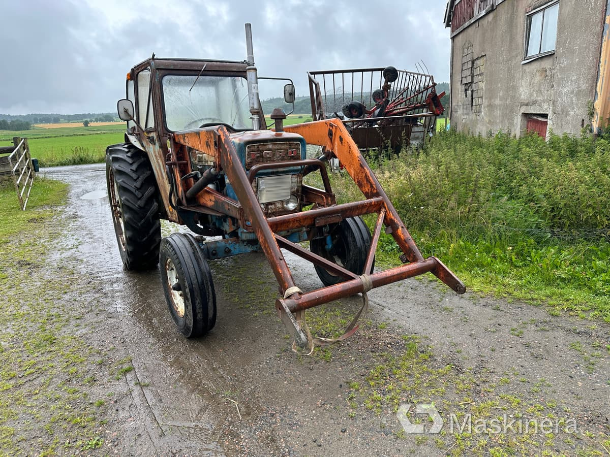 Traktor Ford Major 4000 - Трактор: фото 2 Traktor Ford Major 4000 - Трактор: фото 2