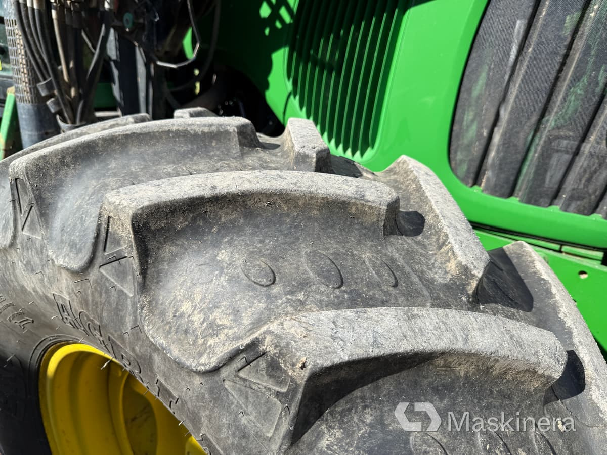 Трактор Traktor John Deere 6420S: фото 11
